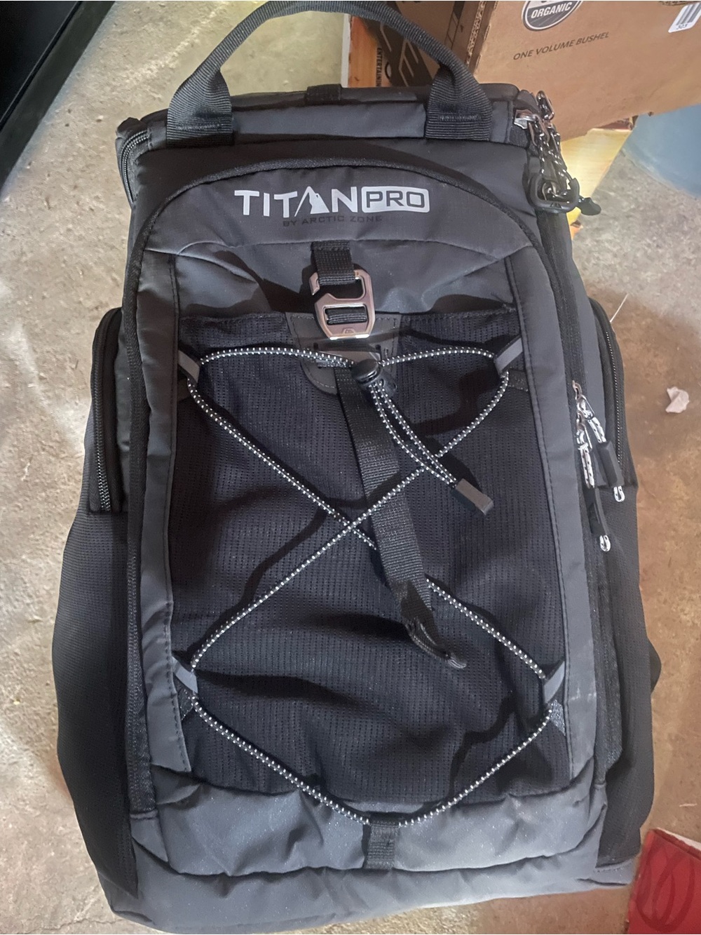 Titan Pro Backpack Cooler - Picture 2 of 2